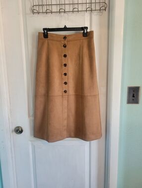 Ann Taylor Button-Front A-Line Suede Skirt in Tan - NWT